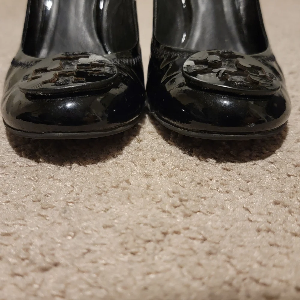 Tory Burch Sophie Black Patent Leather Wedge Heels Size 8